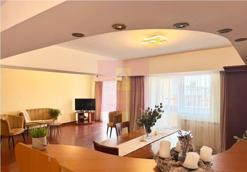 Vanzare duplex 4 camere Unirii-Splai